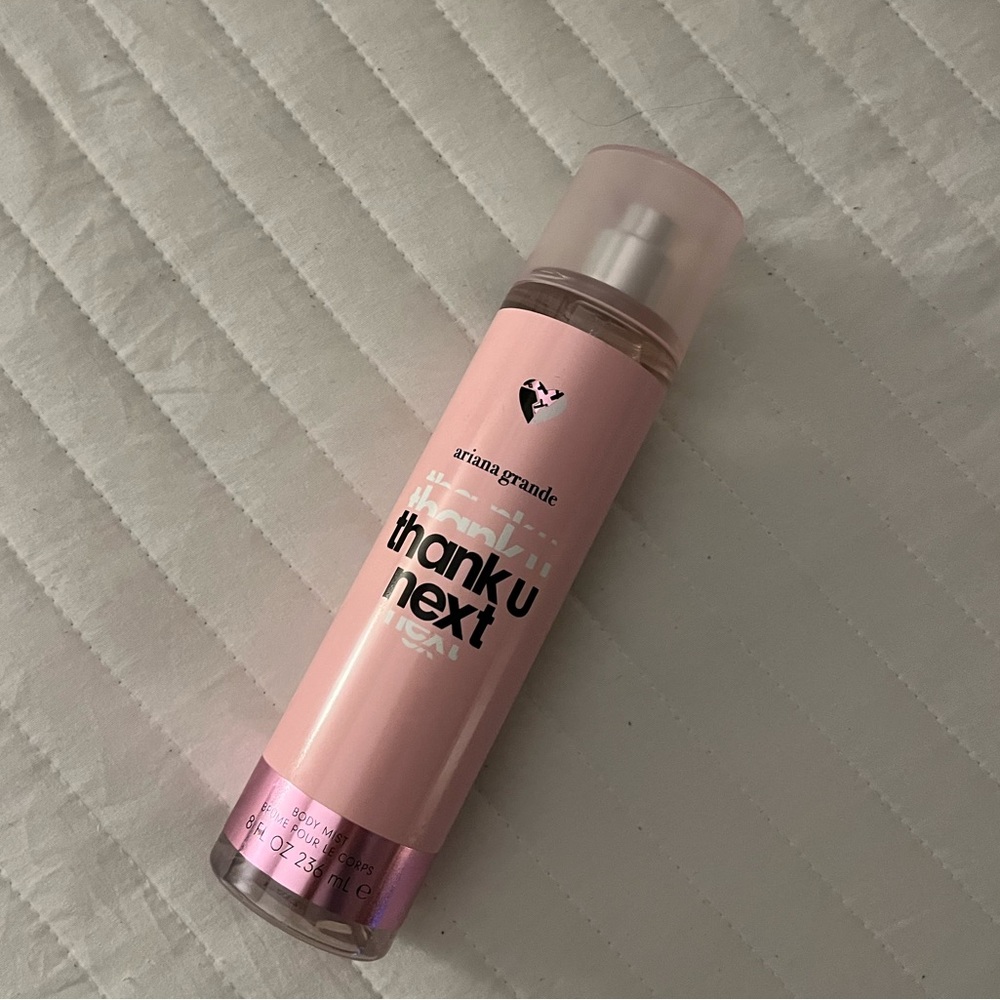 ARIANA GRANDE THANK U NEXT